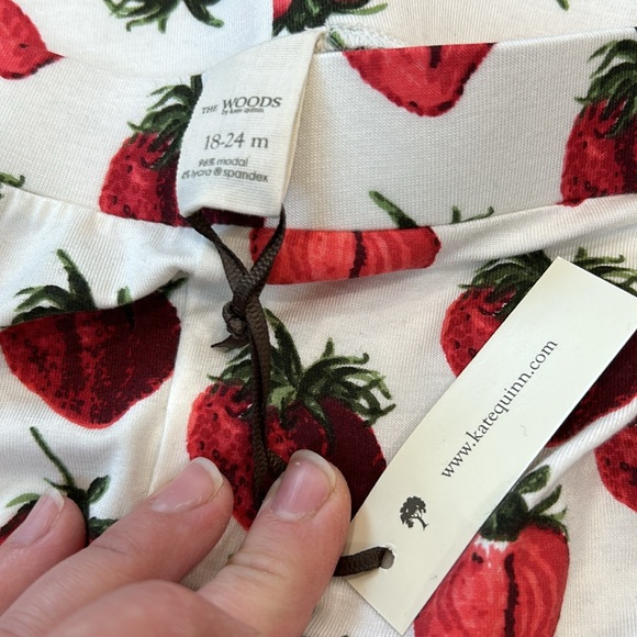 Kate Quinn bamboo woods collection strawberry set - Picture 4 of 4